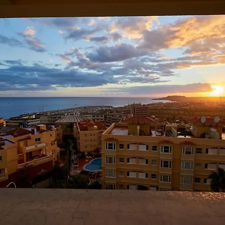 Modern Golf Del Sur 3 Bedroom Duplex Сан Мигель